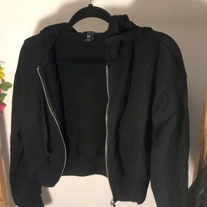 solid black cropped zipper hoodie with drawstrings